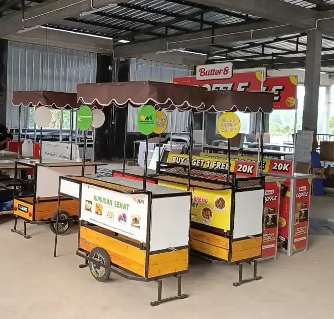 Custom Booth